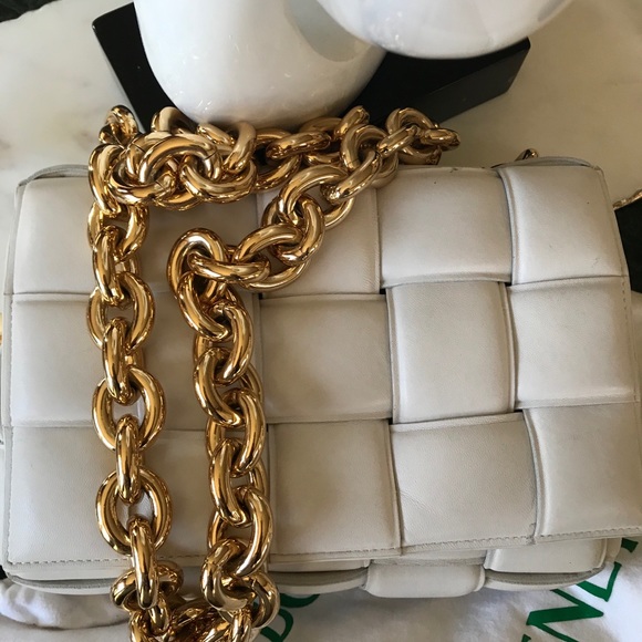 Authentic bottega venetta cassett - Picture 11 of 16